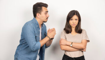 Kaçıngan Bağlanma